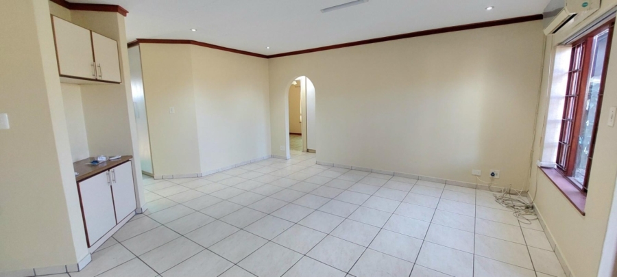 2 Bedroom Property for Sale in Gonubie Eastern Cape